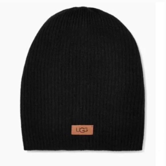 UGG Accessories - NWT Ugg Aiken Beanie